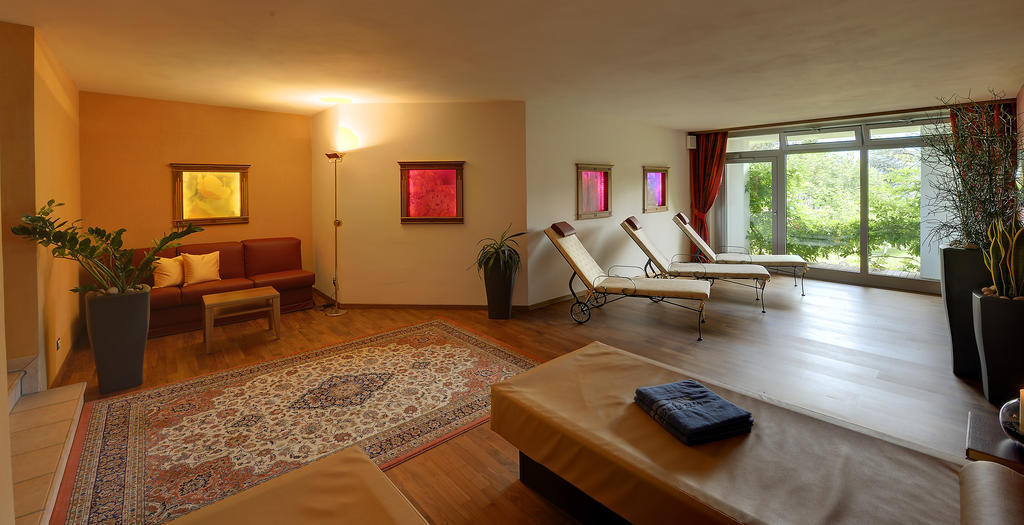 Marini'S Giardino Hotel Tirolo Dış mekan fotoğraf